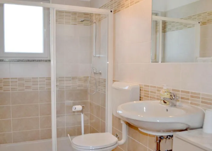 Anita 2 By Interhome *