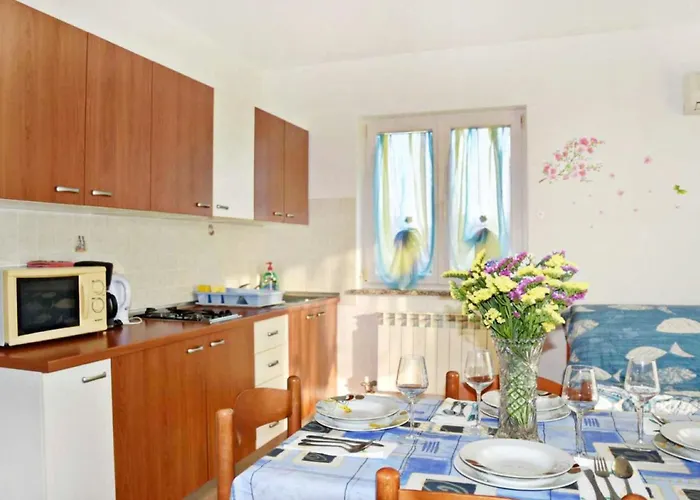 Lejlighed Anita 2 By Interhome